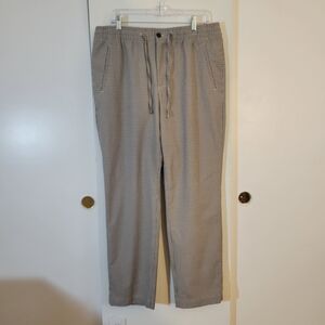 H&M  Beige Checkered Trousers